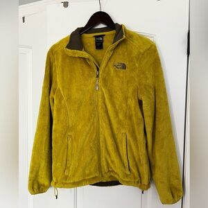 The North Face Osito Silken Raschel fleece. Women’s size medium.